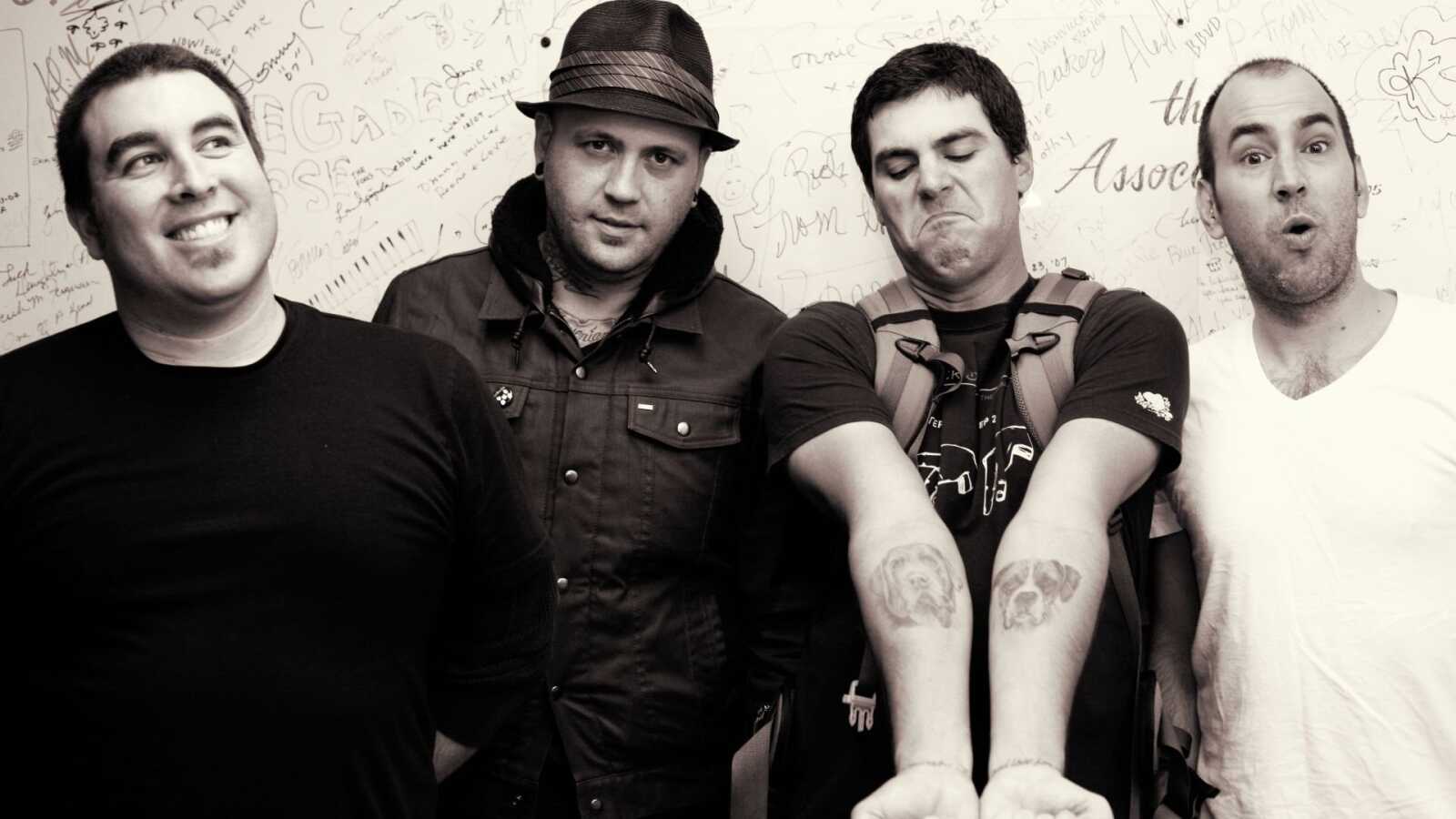 Alien Ant Farm (Band) Wallpapers (6 images) - WallpaperCat