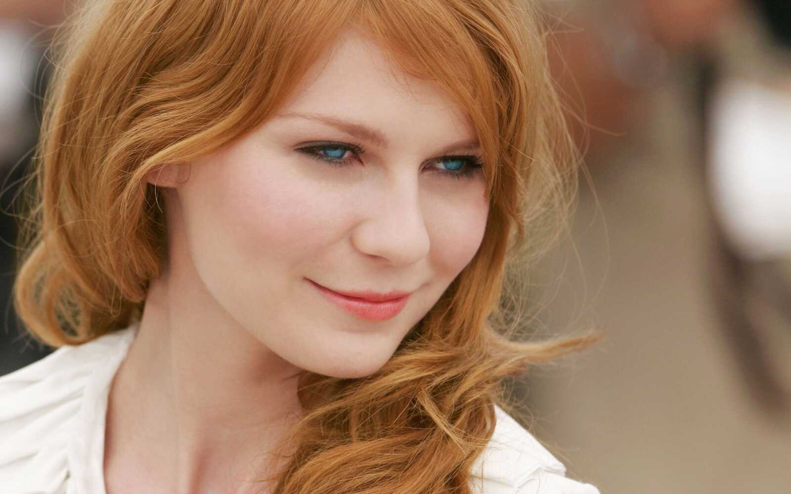 Kirsten Dunst Wallpapers (42 images) - WallpaperCat