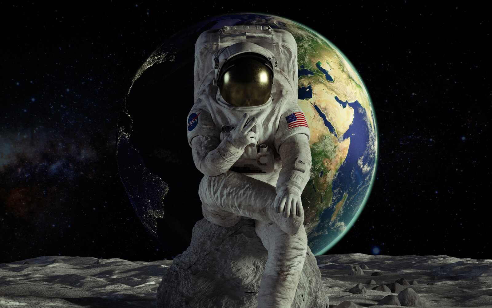 Man on the Moon 4K Wallpapers Collection