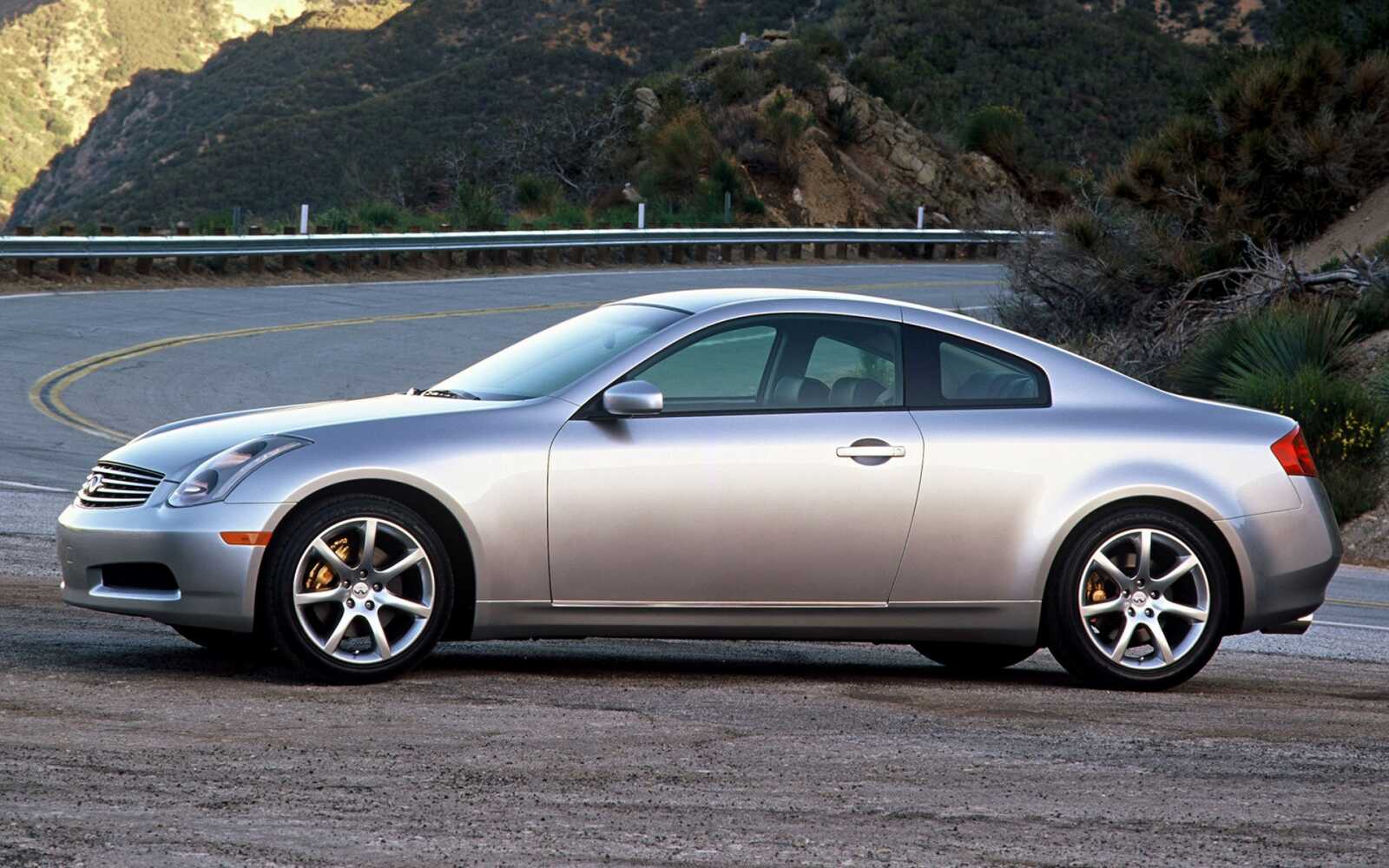 Infiniti G35 Coupe Wallpapers (33 images) - WallpaperCat