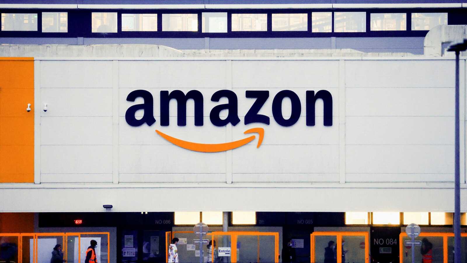 Amazon Wallpapers (44 images) - WallpaperCat