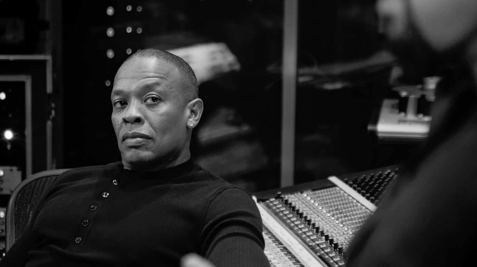 Dr. Dre Wallpapers (24 images) - WallpaperCat