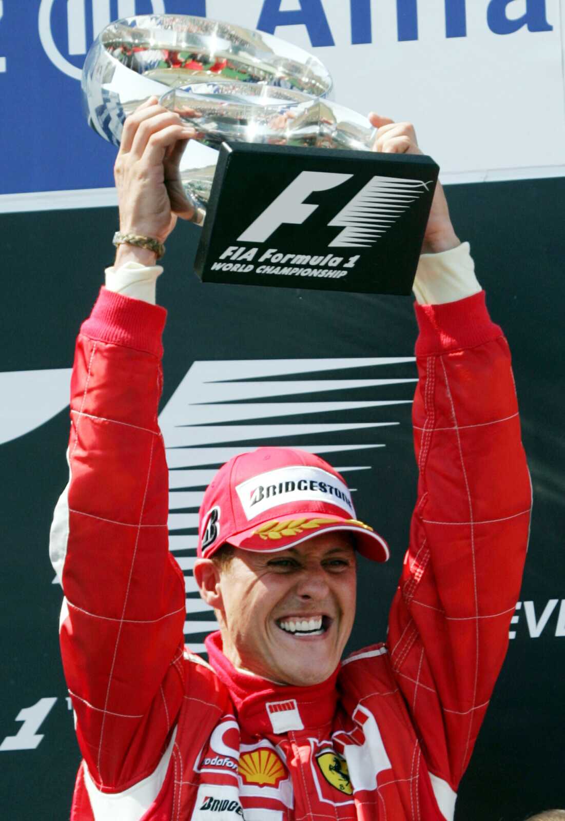 Michael Schumacher Wallpapers (21 images) - WallpaperCat