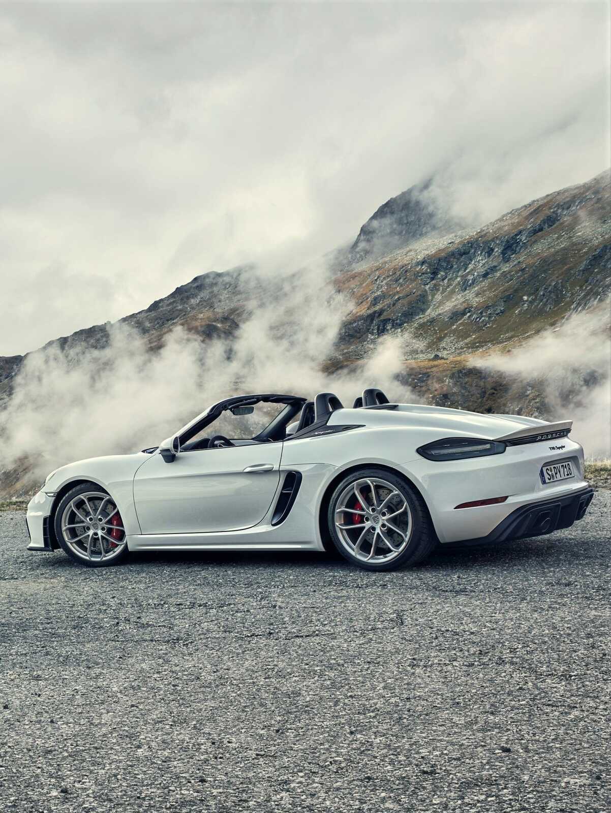 Porsche 718