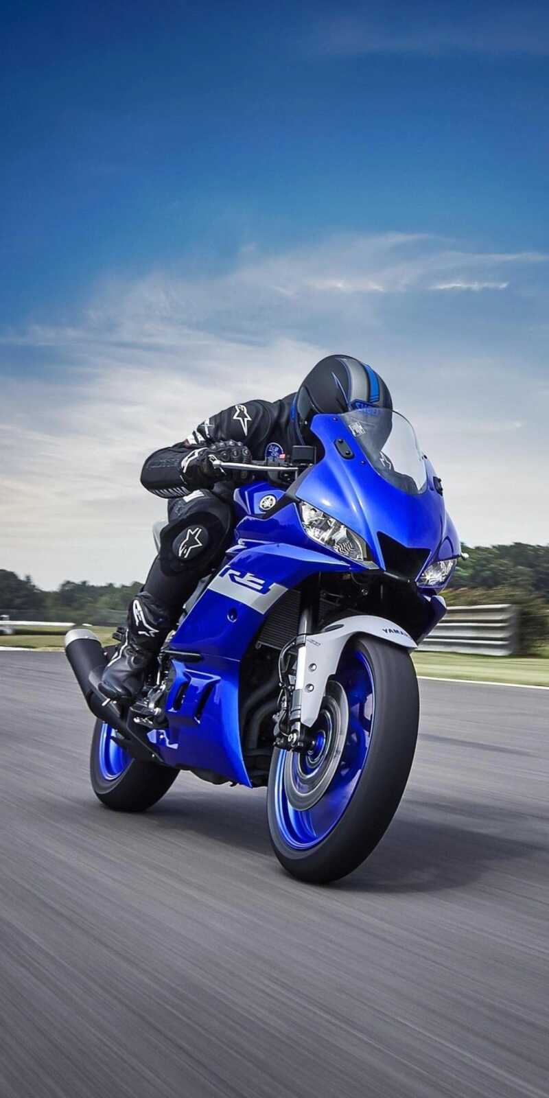 Yamaha YZF-R3 Wallpapers (22 images) - WallpaperCat