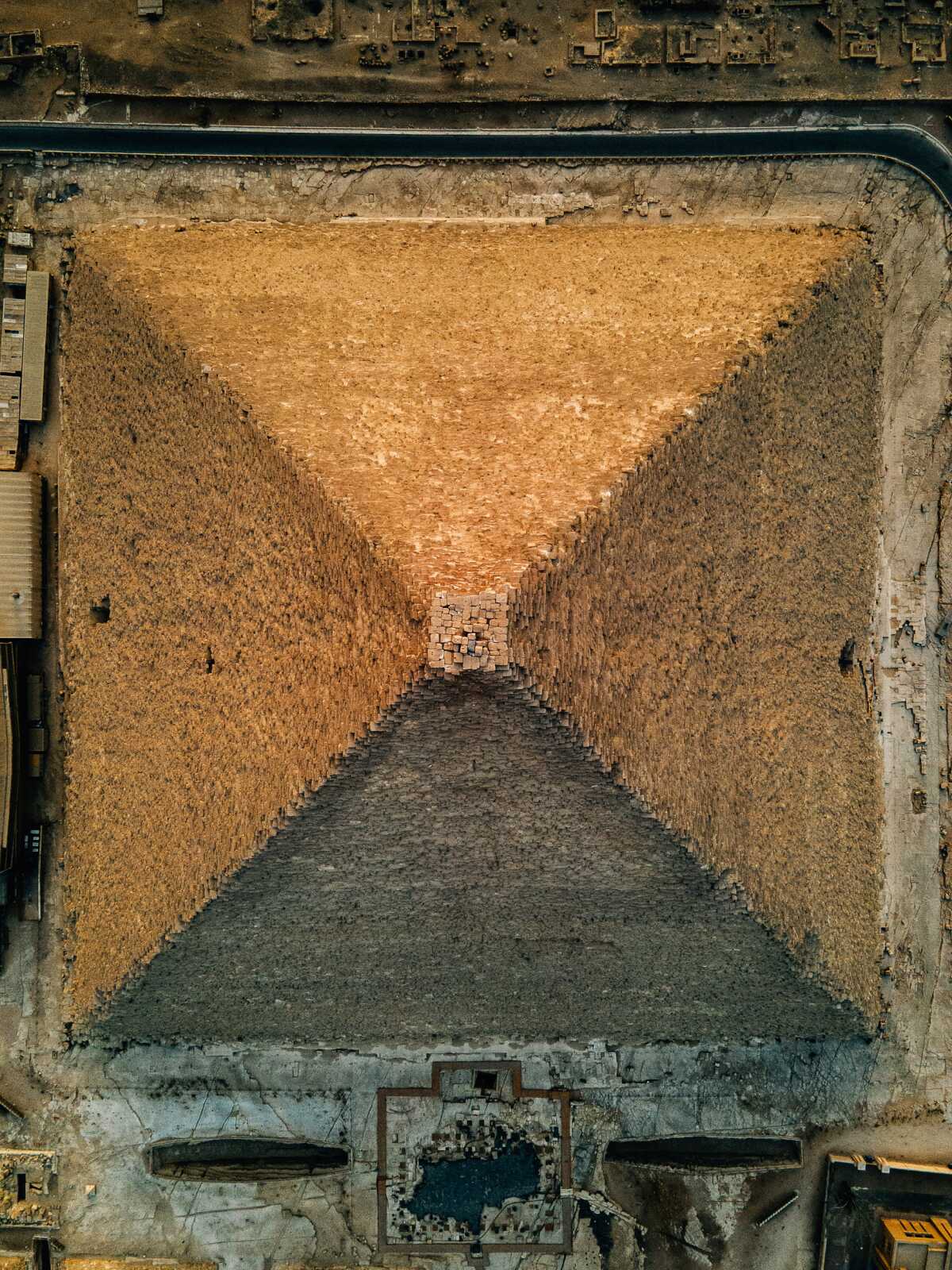 Pyramids of Giza Wallpapers (36 images) - WallpaperCat
