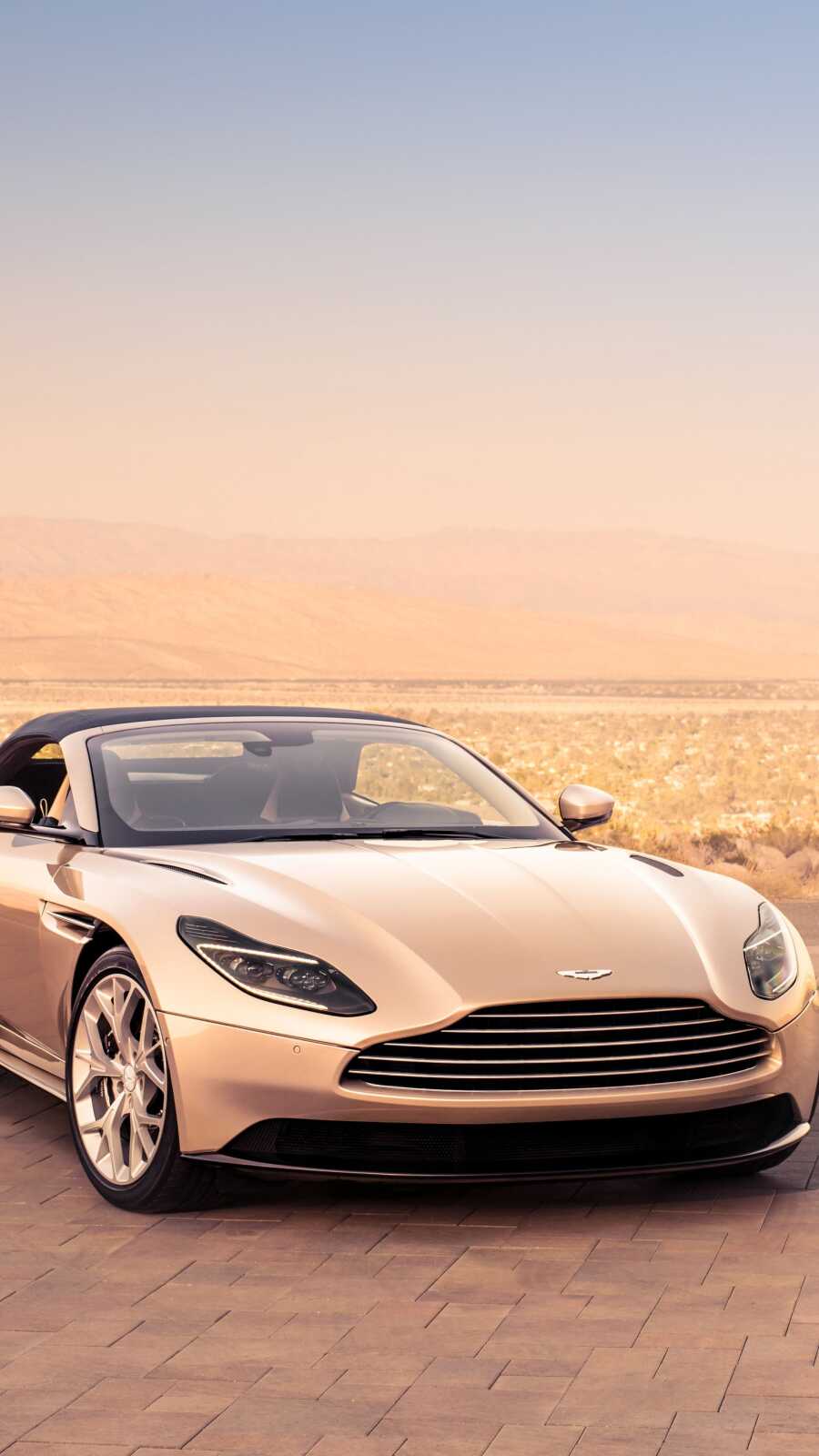 Aston Martin Db11