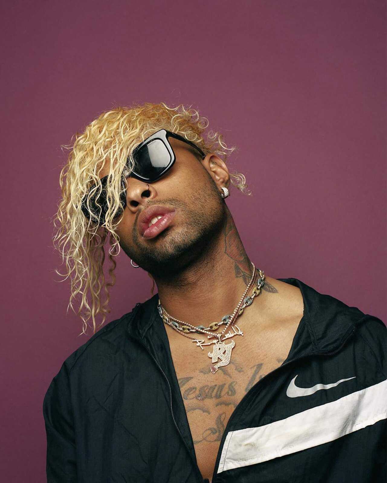 Ronel Rappers Ronny J (Rapper) Wallpapers (6 images) - WallpaperCat
