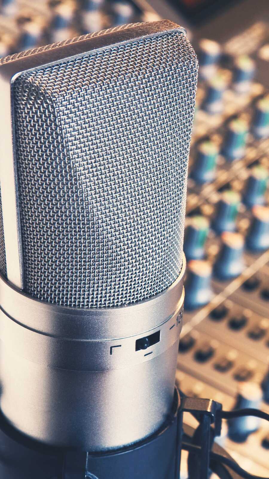 Microphone Wallpapers (60 images) - WallpaperCat