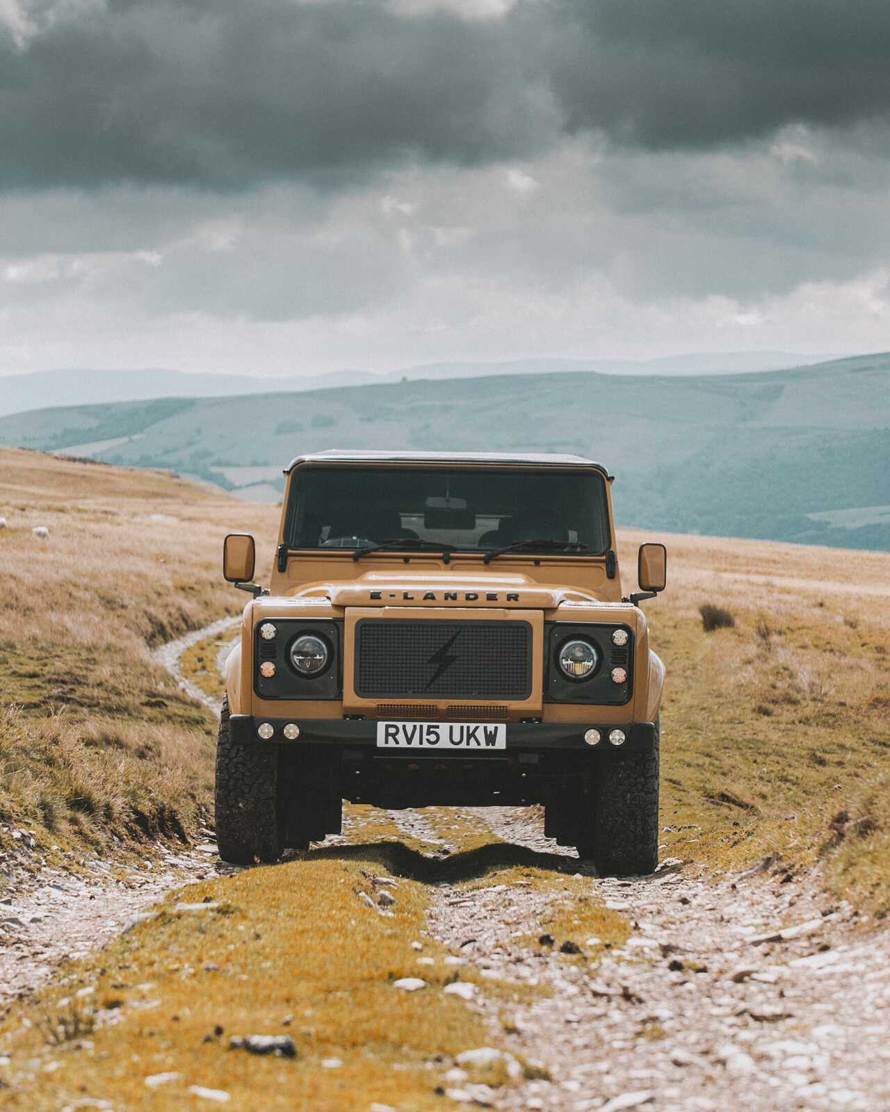 Land Rover Wallpapers (55 images) - WallpaperCat