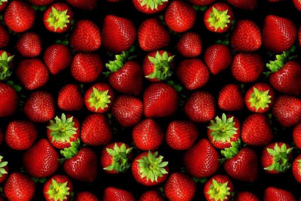 Strawberries Wallpapers