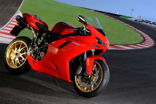999 Wallpapers