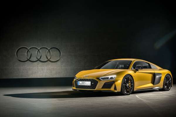 Yellow Wallpapers