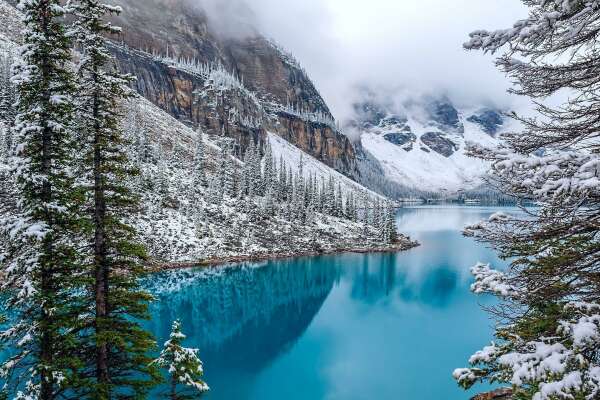 Moraine Wallpapers