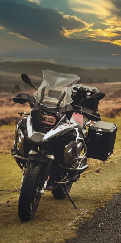 1250 Wallpapers